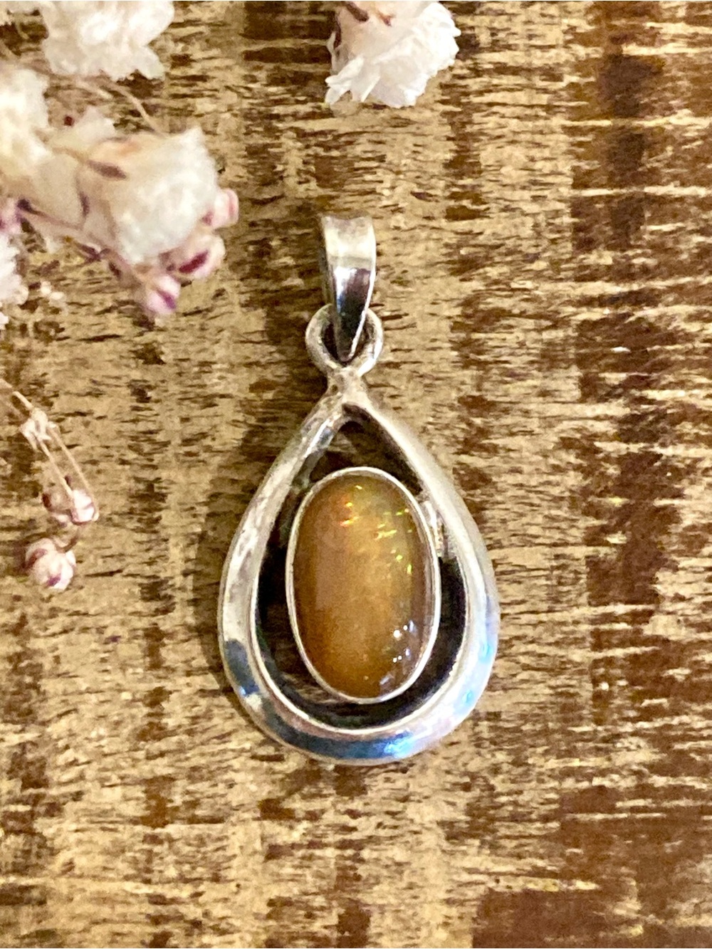 Silver Tone Teardrop Pendant With Orange Stone 1 Inch Long